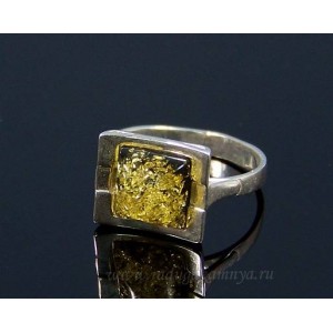 C925 Кольцо 2.8г с янтарем зеленым прямоугольник 13*11мм