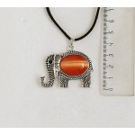 Кулон из кошачьего глаза (синт.) "слон", овал 25х18мм, цвет оранжевый