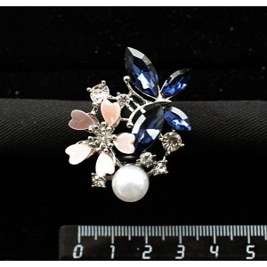 Кольцо для платка "бабочка, цветок и жемчужина" цвет синий +розовый +белый +серебристый