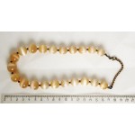 Бусы из селенита, шарик до 16мм, короткие 37см + цепочка