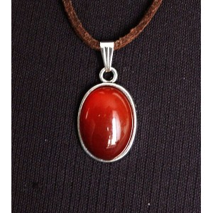 Кулон из сердолика (однотонный), простой овал 18х13мм