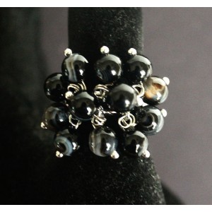 Кольцо с агатом черным "гроздь" безразмерное