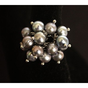 Кольцо с жемчугом серебристым "гроздь" безразмерное