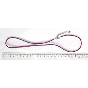 Шнур плоский цвет "фуксия", замша иск., с замком
