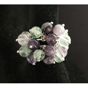 Кольцо с флюоритом "гроздь" безразмерное