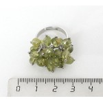 Кольцо с хризолитом "гроздь" безразмерное, овалы 5мм