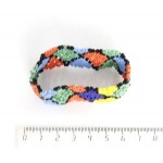 Браслет из бисера на резинке, узор из ромбов