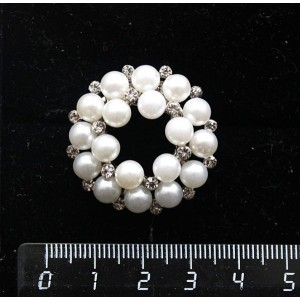 Зажим для платка "жемчужный круг", майорка, цвет белый+серебристый