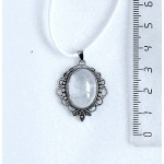 Кулон из горного хрусталя (не полностью прозрачный) "трилистник", овал 18х13мм