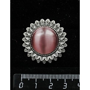 Брошь из кошачьего глаза (синт.), цвет розово-сиреневый, "подсолнух", круг 20мм