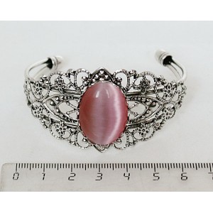 Браслет из кошачьего глаза (синт.), овал 25х18мм, цвет розовый, жесткая основа, цвет ант.серебро