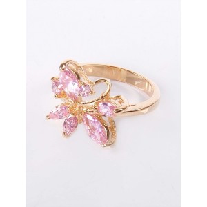 Кольцо с розовым фианитом "цветочная бесконечность"