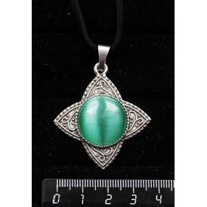 Кулон из кошачьего глаза (синт.), цвет зеленый мятный, "роза ветров", круг 20мм