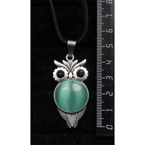 Кулон из кошачьего глаза (синт.), цвет зеленый мятный, "сова", круг 20мм