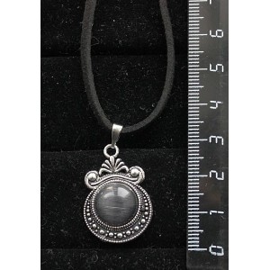 Кулон из кошачьего глаза (синт.), круг 12мм, оправа "корона", цвет черный