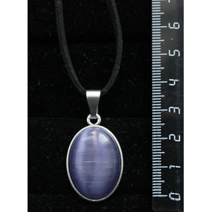 Кулон из кошачьего глаза (синт.), цвет фиолетовый, простой овал 25х18мм