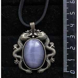 Кулон из кошачьего глаза (синт.), цвет фиолетовый, овал 25х18мм, оправа цвет бронза "2 дракона"