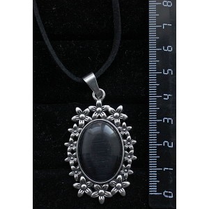 Кулон изкошачьего глаза (синт.), цвет черный, овал 25х18мм, оправа "клумба"