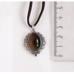 Кулон из тигрового глаза, овал 18х13мм ГЛАДКИЙ, оправа "трилистник"