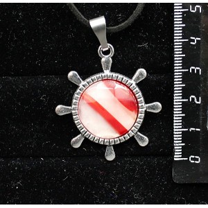 Кулон из сердолика "штурвал", круг 20мм, огранка