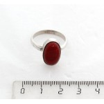 C925 Кольцо 3.97г с кораллом (иск.) 10*18мм р-р 17