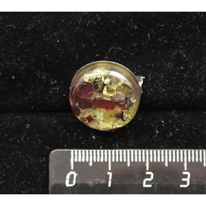 Брошь из хризолита и граната (кабошон-мозаика), круг 18мм