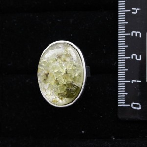 Кольцо с хризолитом (кабошон-мозаика), овал 25х18мм, безразмерное (литая оправа)