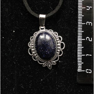 Кулон из авантюрина синего (имитация), овал 18х13мм, оправа "трилистник"