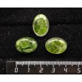 Хромдиопсид, кабошон-мозаика прозрачный фон овал 18х13мм