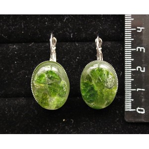 Серьги из хромдиопсида (кабошон-мозаика), овал 25х18мм, замок петелька