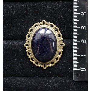 Брошь из авантюрина синего (синт.), овал 25х18мм, оправа с узором цвет бронза