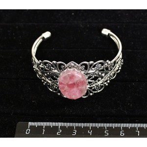 Браслет из турмалина розового (кабошон-мозаика), овал 25х18мм, жесткая основа, цвет ант.серебро