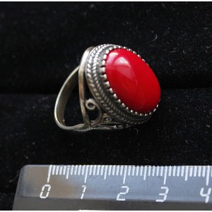 Кольцо из коралла красного (иск.), овал 18х13мм