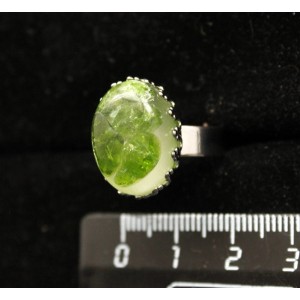 Кольцо с хромдиопсидом (кабошон-мозаика), овал 18х13мм, безразмерное