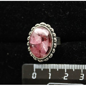 Кольцо с турмалином розовым и гранатом (кабошон-мозаика), овал 18x13, литая оправа, безразмерное