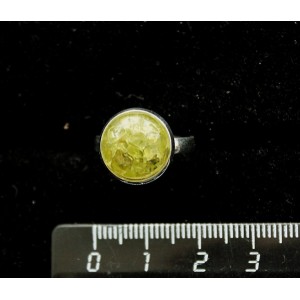 Кольцо с хризолитом (кабошон-мозаика), круг 12мм, безразмерное