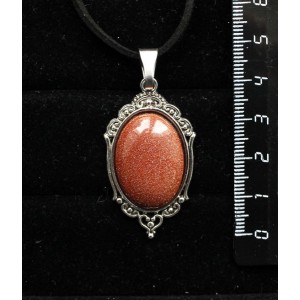 Кулон из авантюрина красного (синт.), овал 25х18мм, оправа "медальон"