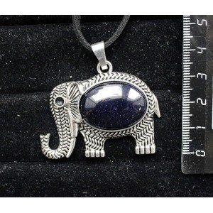 Кулон из авантюрина синего (синт.), овал 25х18мм, "слон"