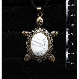Кулон из каулита, овал 25х18мм, "черепаха" оправа цвет бронза