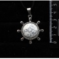 Кулон из каулита "штурвал", круг 20мм