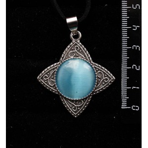 Кулон из кошачьего глаза (синт.) темно-голубого "роза ветров", круг 20мм