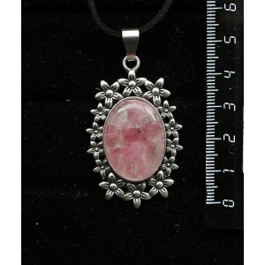 Кулон из турмалина розового (кабошон-мозаика), овал 25х18мм, оправа "клумба"