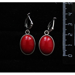 Серьги из коралла красного (иск.), простой овал 18х13мм, швензы посеребрение