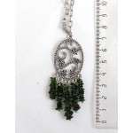 Кулон из хромдиопсида ("сибирский изумруд"), галтовка, коннектор "плющ"