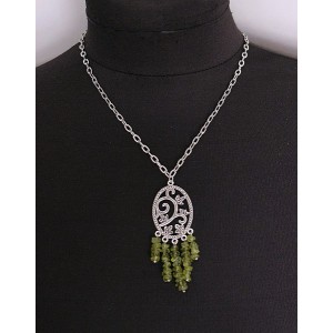 Кулон из хризолита, галтовка, коннектор "плющ"