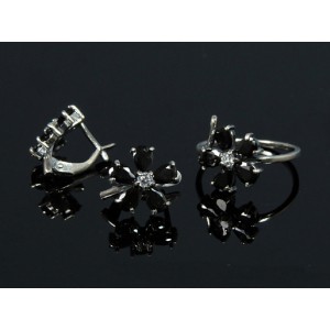Комплект: кольцо и серьги из циркона, цвет черный, "цветок", мельхиор