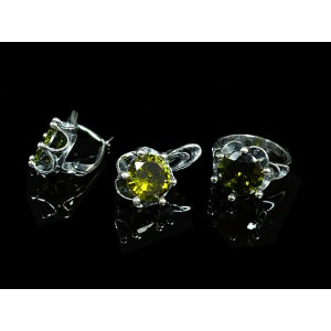 Комплект: кольцо и серьги из циркона малый круг с огранкой, цвет оливковый, мельхиор