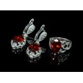 Комплект: кольцо и серьги из циркона, капля с огранкой, цвет красный, мельхиор