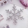 Брошь новогодняя "Снежинка", цвет белый, цвет серебристый
