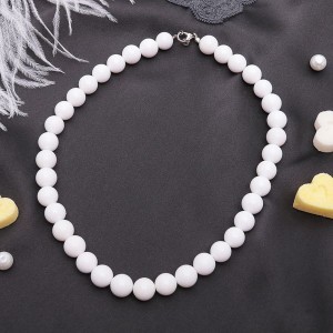 Бусы шар №12 агат белый (имитация), 45см